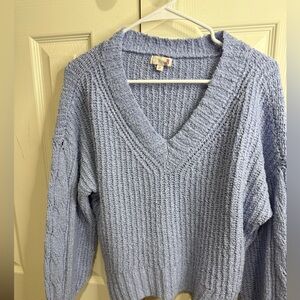 SO Light Blue V-Neck Knit Fall Fashion Winter Ready Sweater Size:‎ Medium